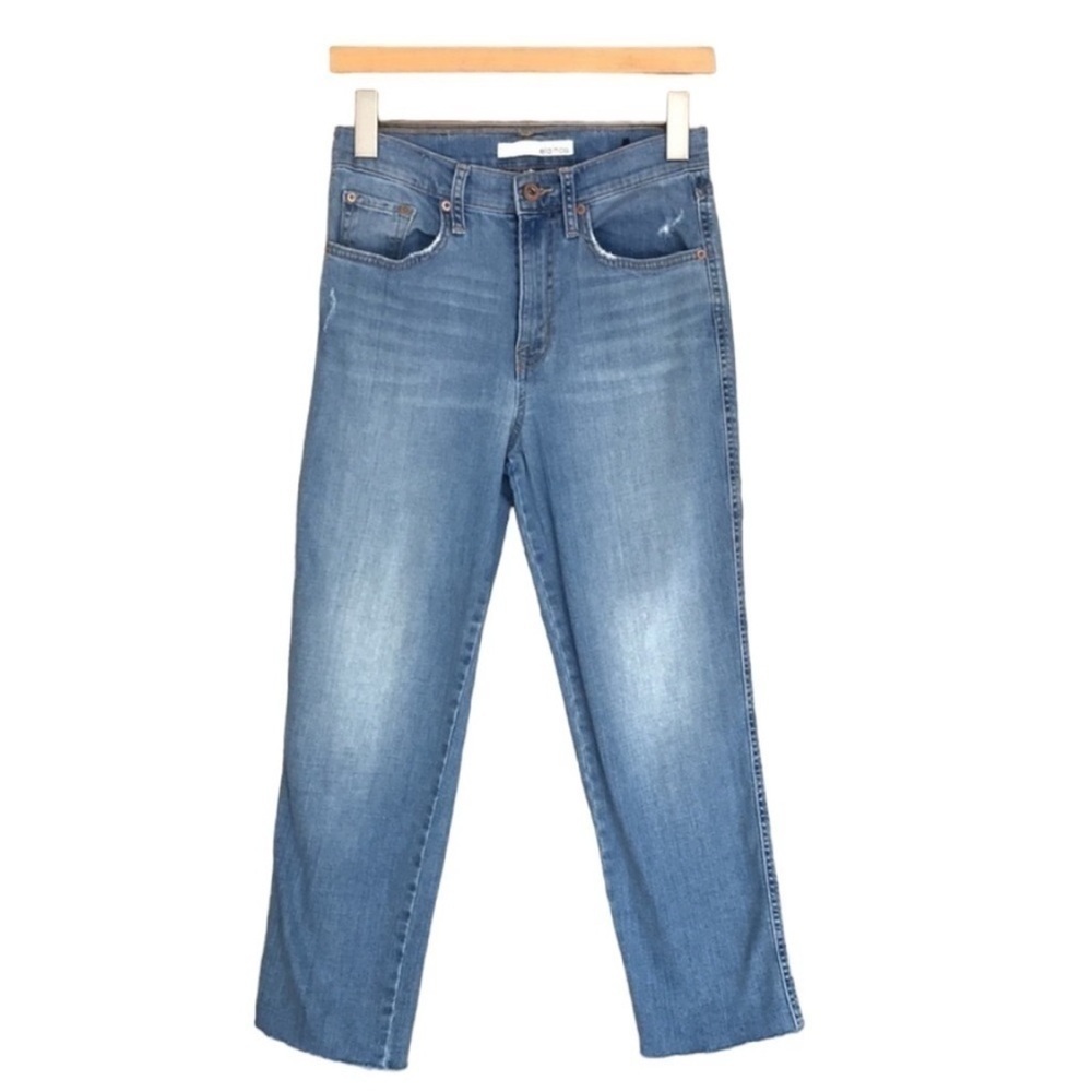 Elle Moss Jordan High Waist Straight Leg Raw Hem Jeans Light Wash - Picture 2 of 15